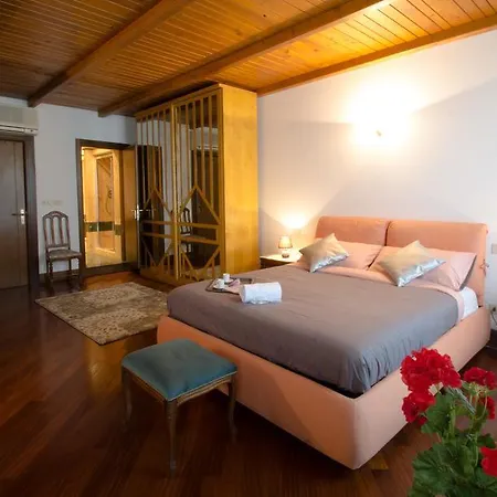 Barberini Luxury بيت ضيافة
